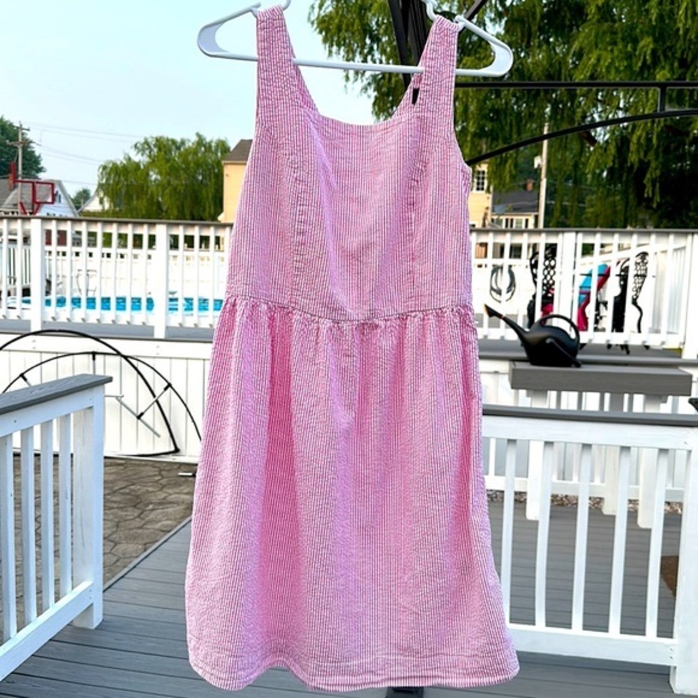 Dresses Yessica~ Pretty in pink!! Summer dress Size 6 m….Seersucker feel